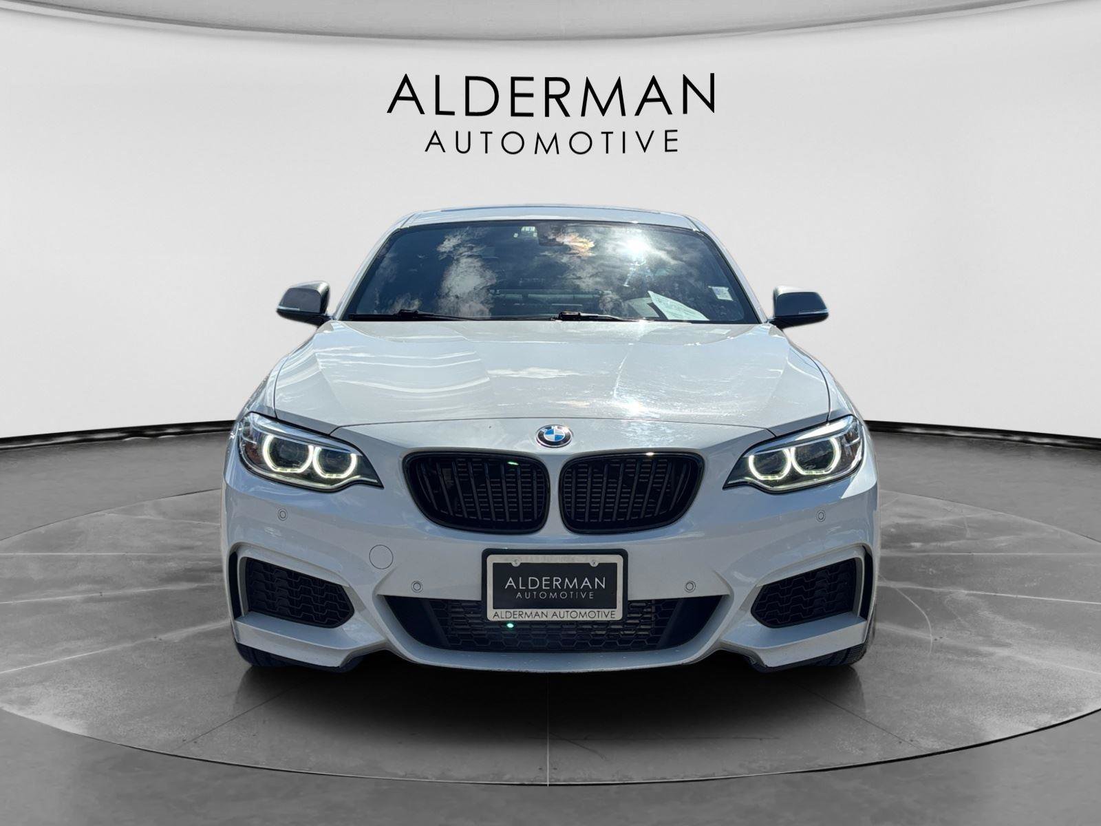 Used 2015 BMW M235i Coupe w/ Premium Package RWD image 8
