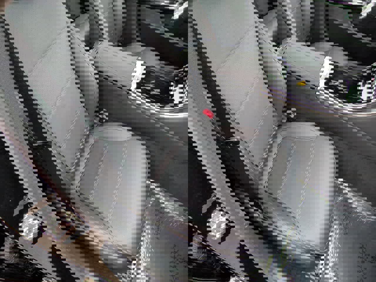 Used 2025 Mercedes-Benz C 300 C 300 image 23