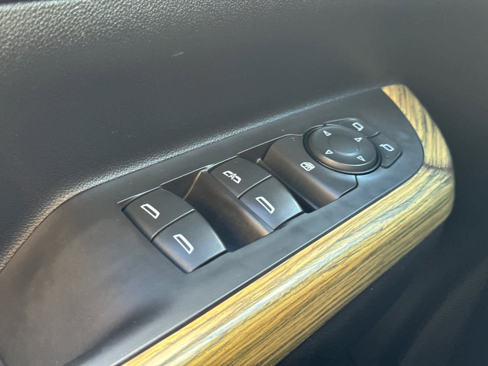 Used 2019 GMC Acadia Denali w/ Technology Package image 24