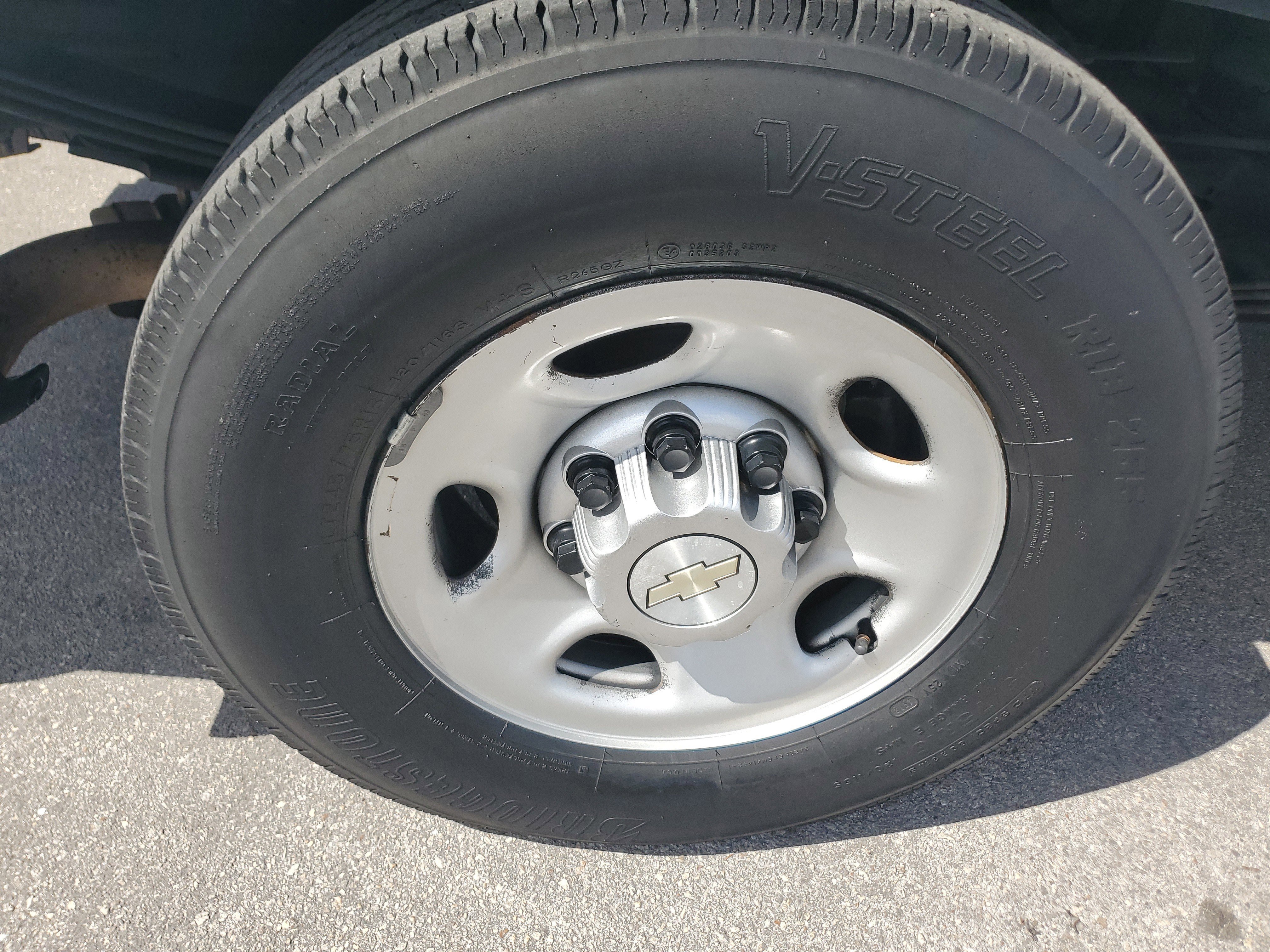 Used 2020 Chevrolet Express 2500 w/ Communications Package image 28