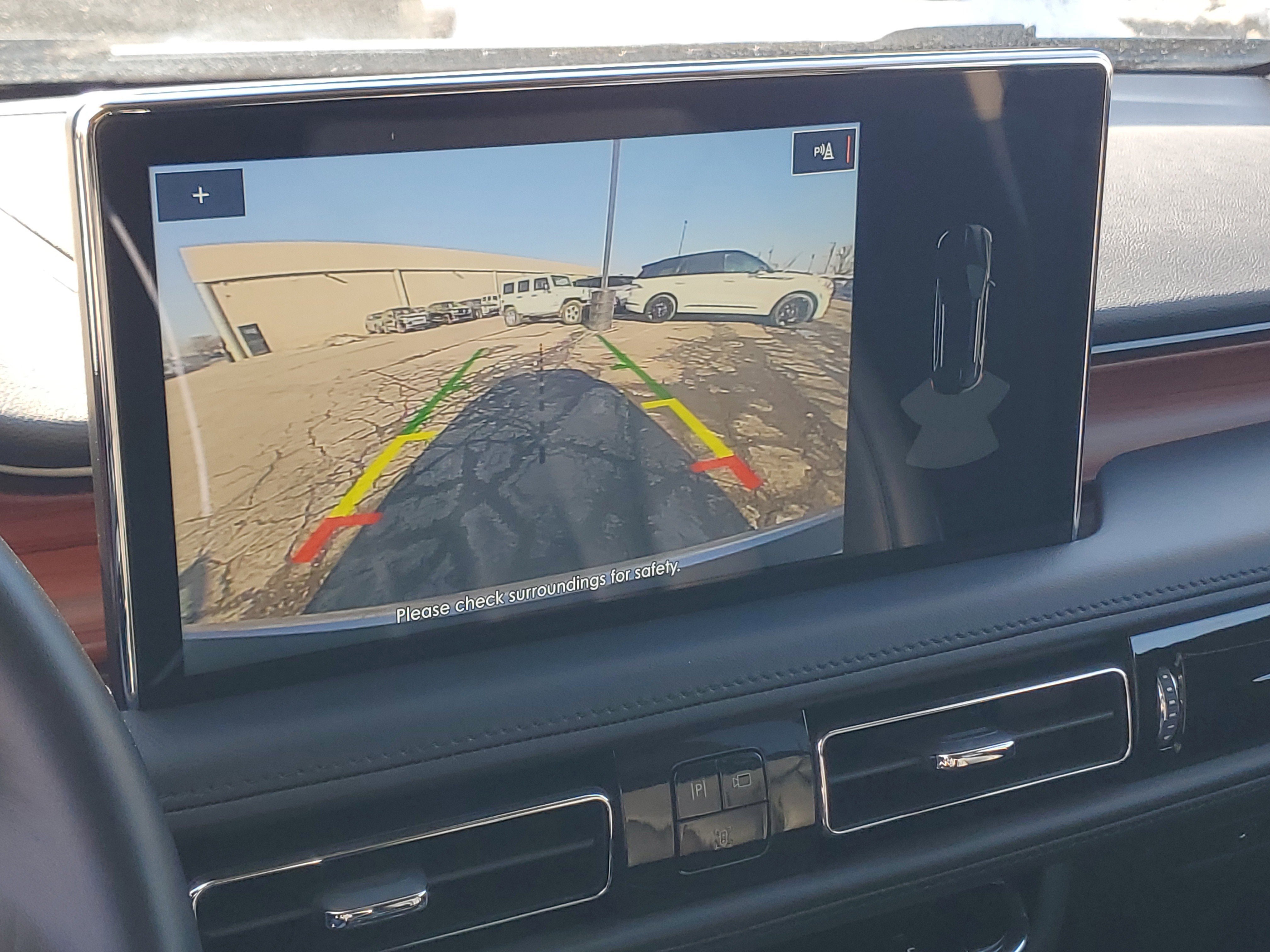 Used 2023 Lincoln Nautilus Reserve image 17