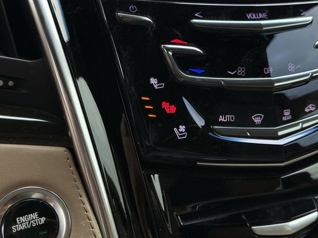 Used 2019 Cadillac Escalade ESV Platinum RWD image 21