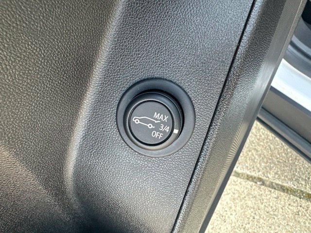 Used 2024 Chevrolet Equinox LT AWD/4WD image 27