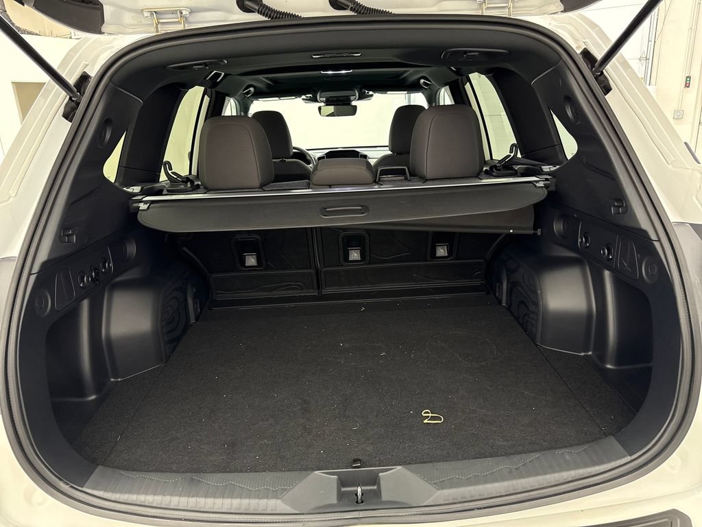 Used 2026 Subaru Forester Premium AWD/4WD image 26