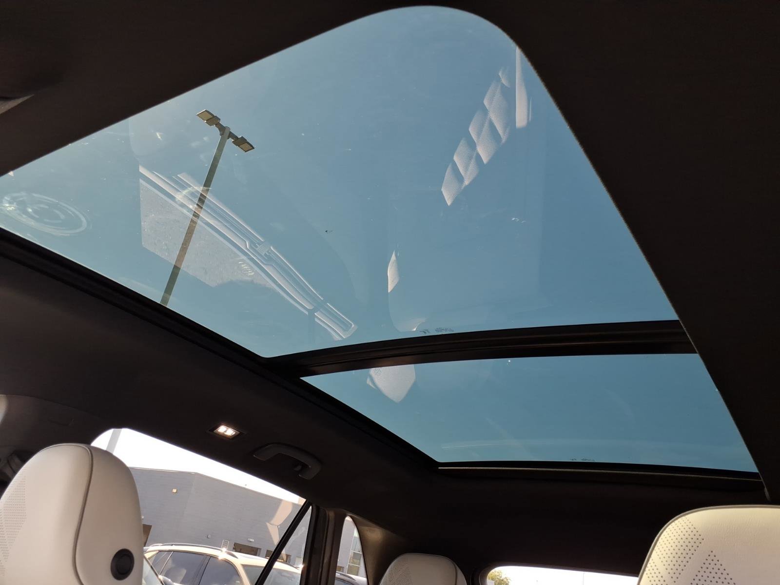 New 2026 Volkswagen Atlas Cross Sport SEL Premium R-Line image 12