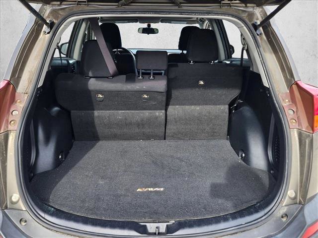 Used 2013 Toyota RAV4 XLE image 4