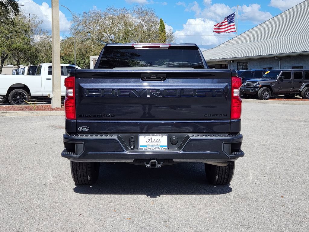 Used 2023 Chevrolet Silverado 1500 Custom w/ LPO, Dark Essentials Package RWD image 5