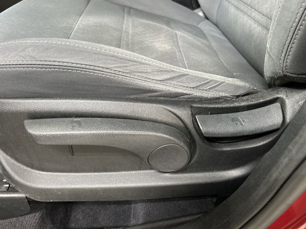 Used 2017 Kia Sorento LX AWD/4WD image 10