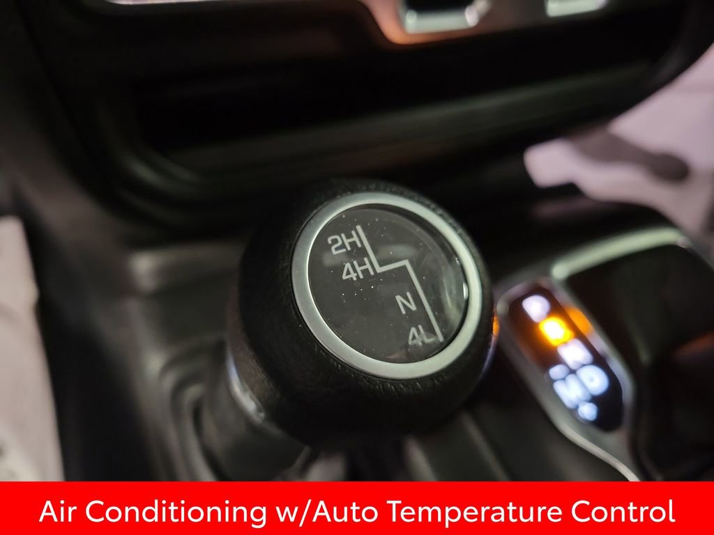 Used 2024 Jeep Gladiator Sport image 18