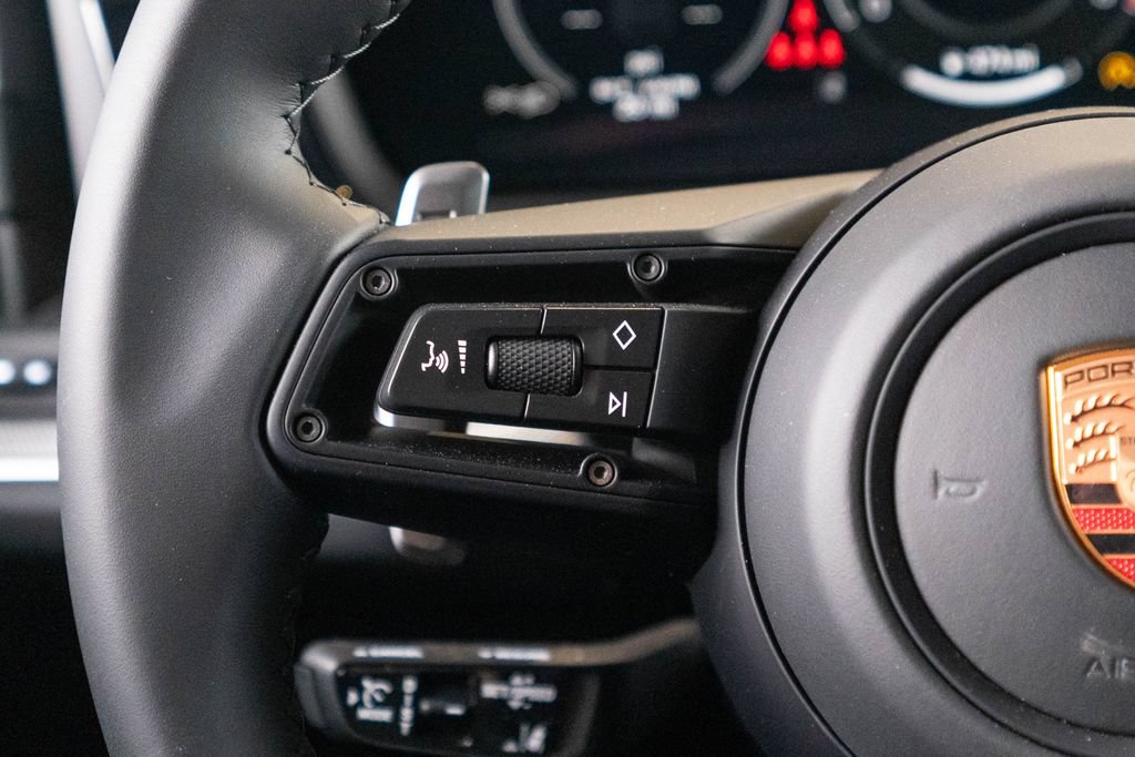 New 2026 Porsche Cayenne AWD/4WD image 32