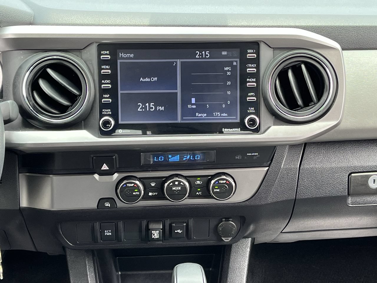Used 2022 Toyota Tacoma SR5 RWD image 15