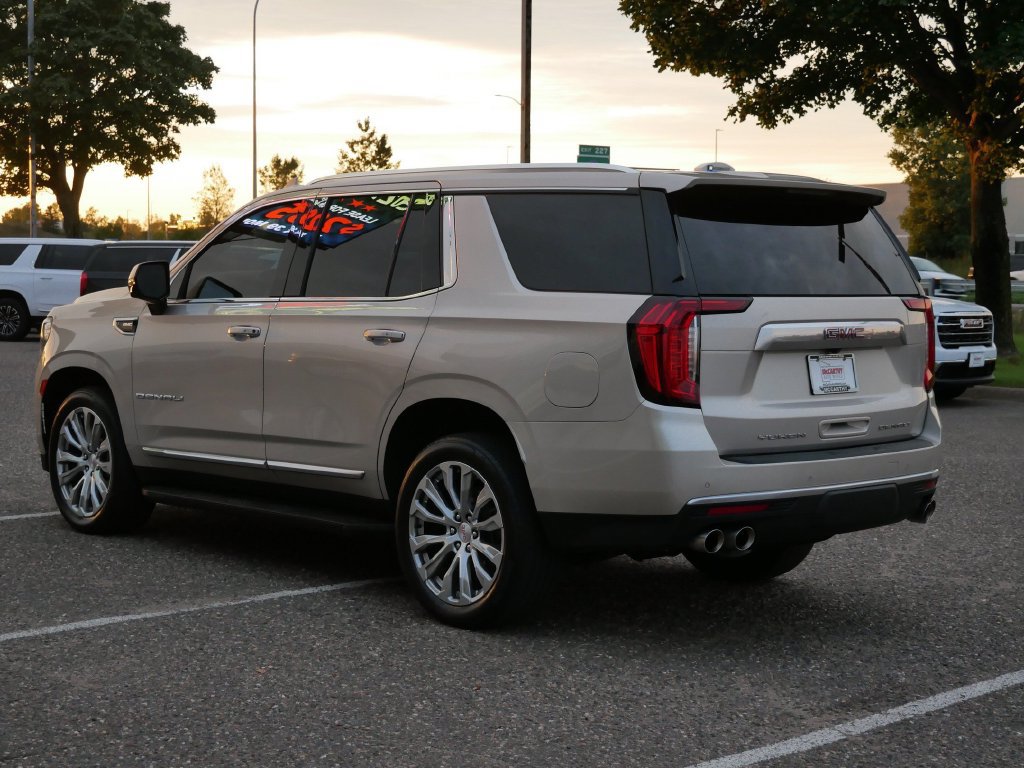 Used 2023 GMC Yukon Denali AWD/4WD image 7
