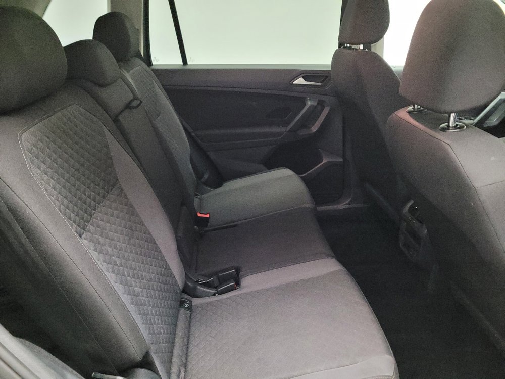 Used 2019 Volkswagen Tiguan S image 19