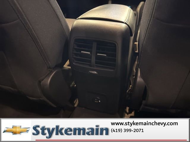 Used 2022 Ford Escape SE w/ Convenience Package image 16