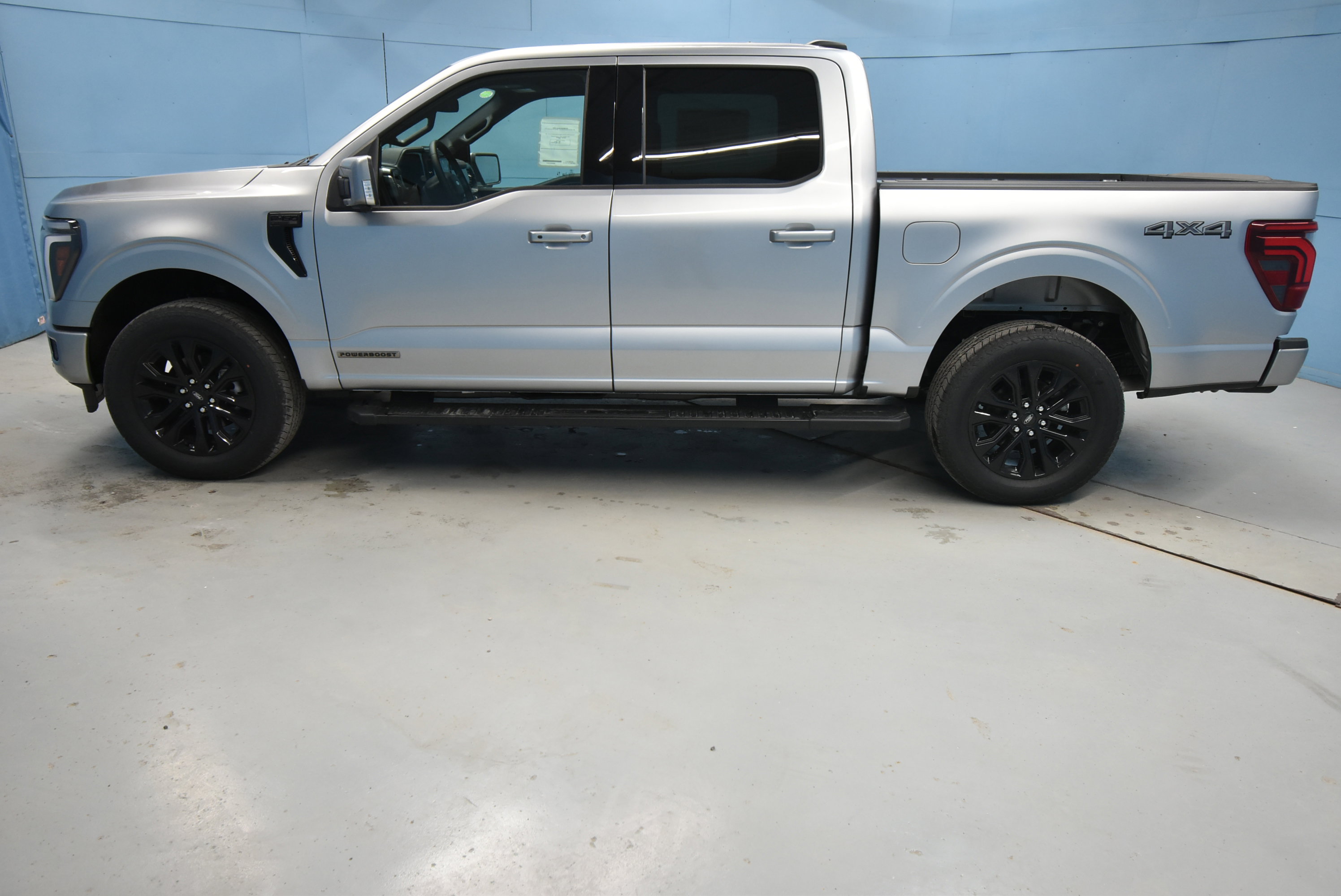 New 2025 Ford F150 Lariat w/ Equipment Group 502A High image 25
