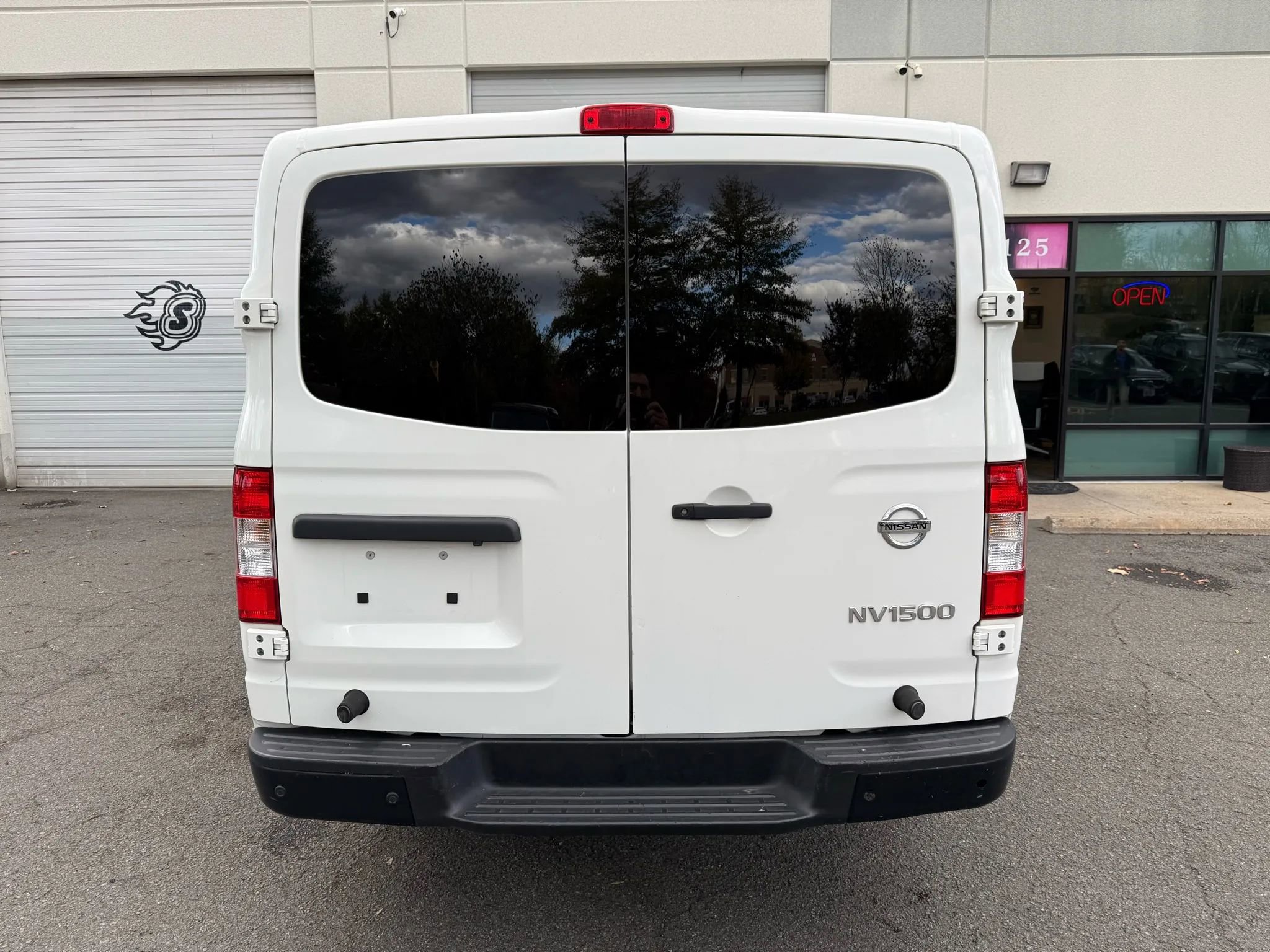 Used 2019 Nissan NV 1500 SV w/ Navigation Package image 12