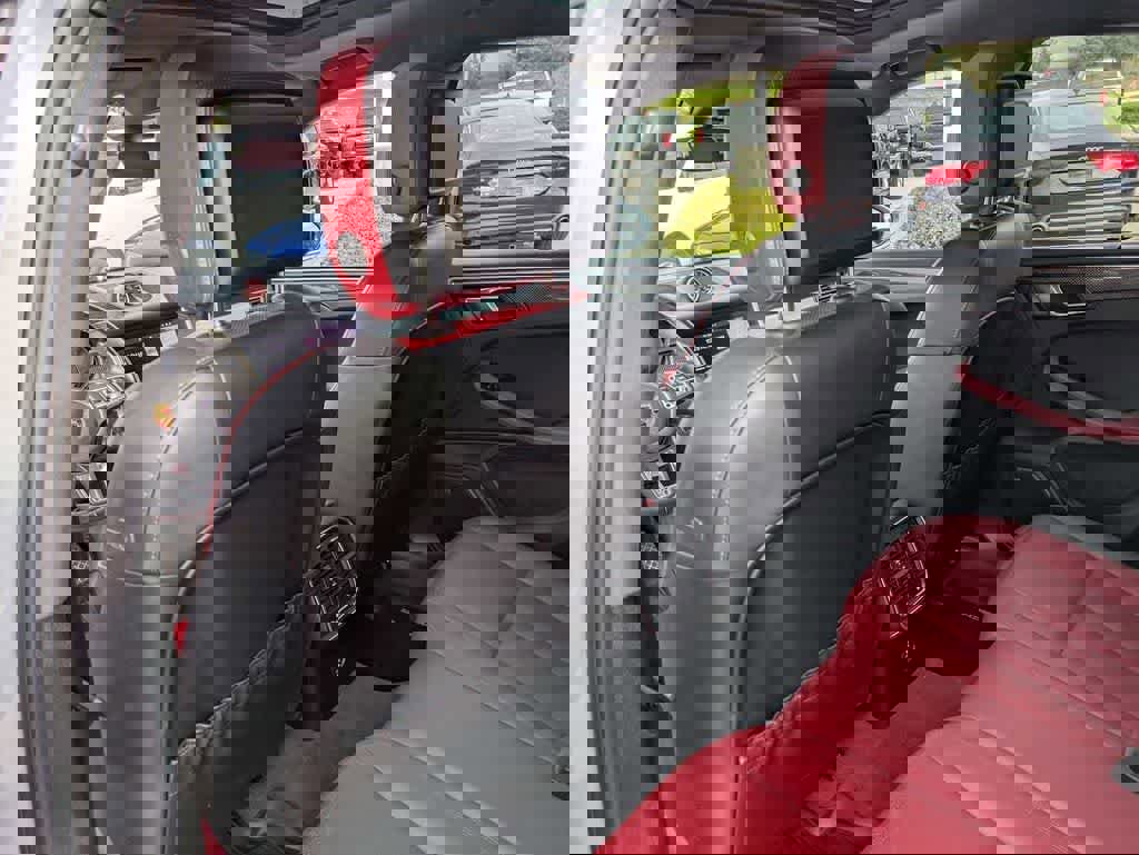 Used 2021 Porsche Macan GTS AWD/4WD image 17