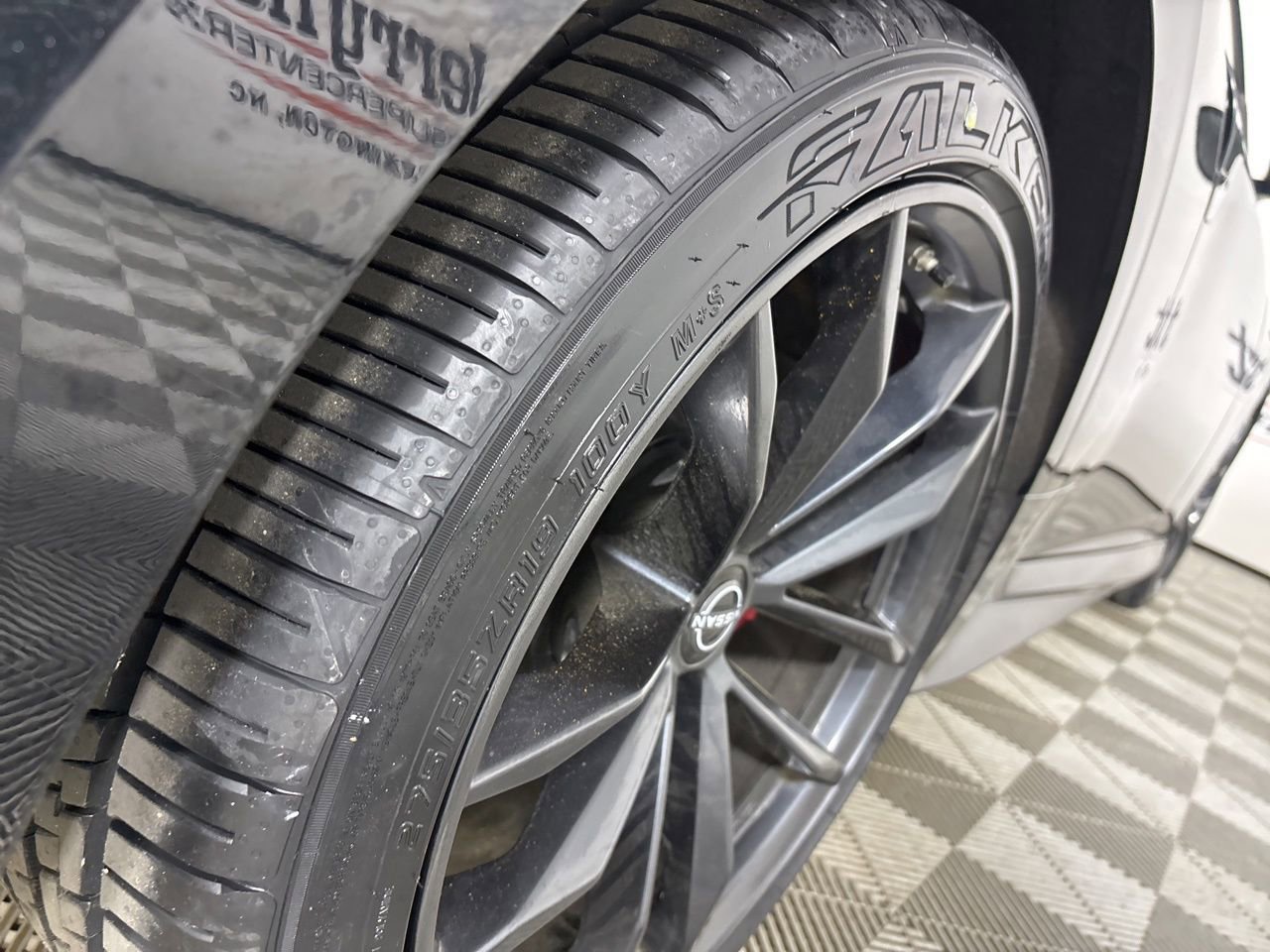 Used 2024 Nissan Z Performance w/ Floor Mat Package image 25