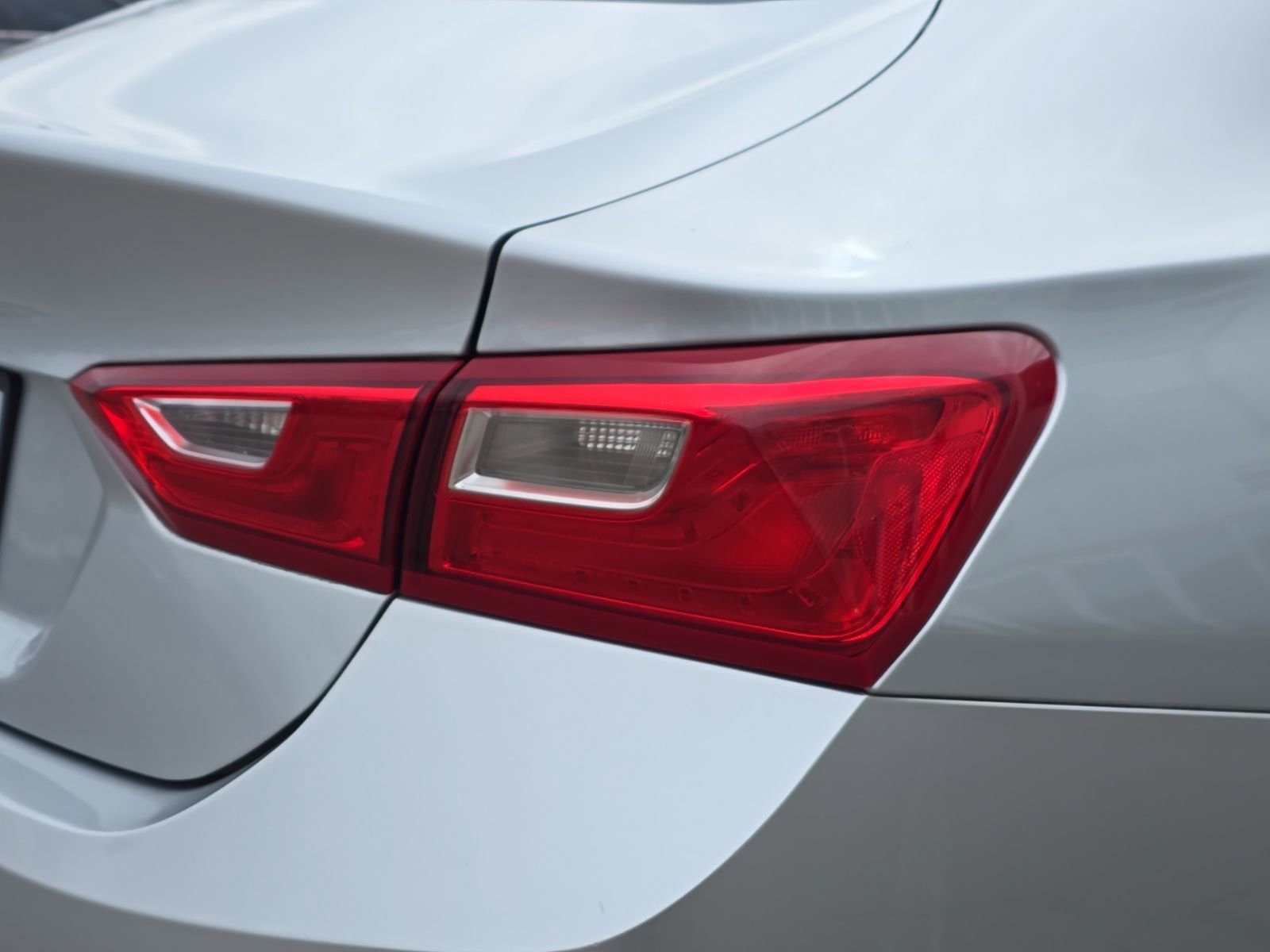 Used 2017 Chevrolet Malibu LS image 11