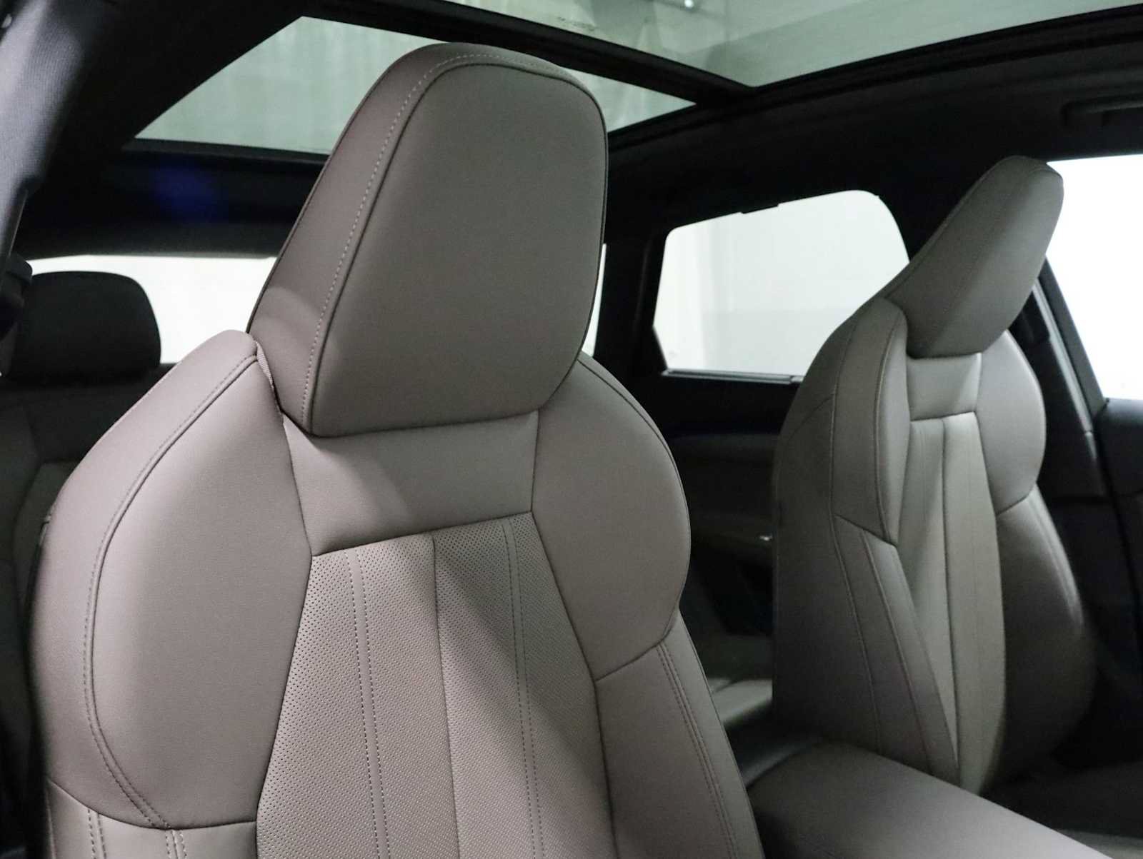 Certified 2025 Audi Q5 Premium Plus AWD/4WD image 21