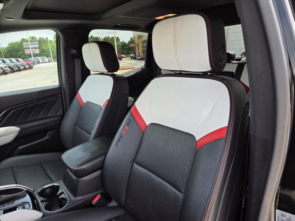 Used 2024 GMC Canyon AT4X AWD/4WD image 15