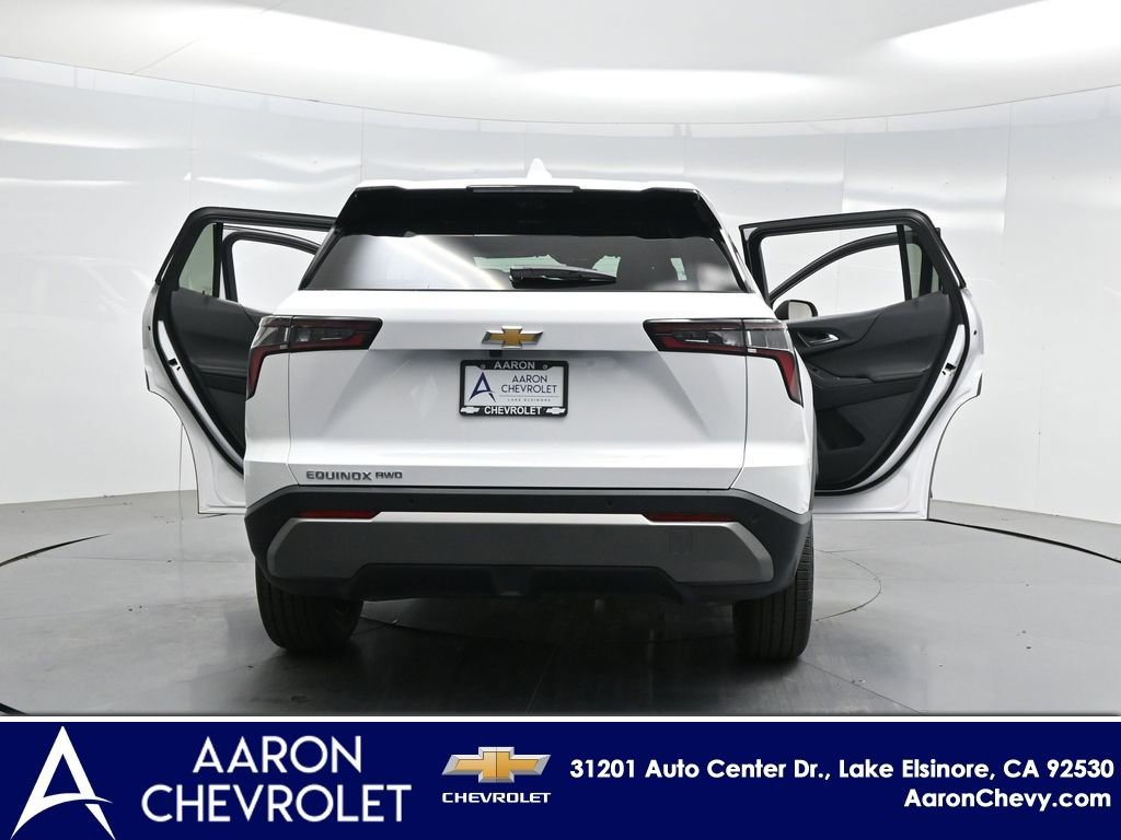 New 2026 Chevrolet Equinox LT w/ Safety and Technology Package AWD/4WD image 46