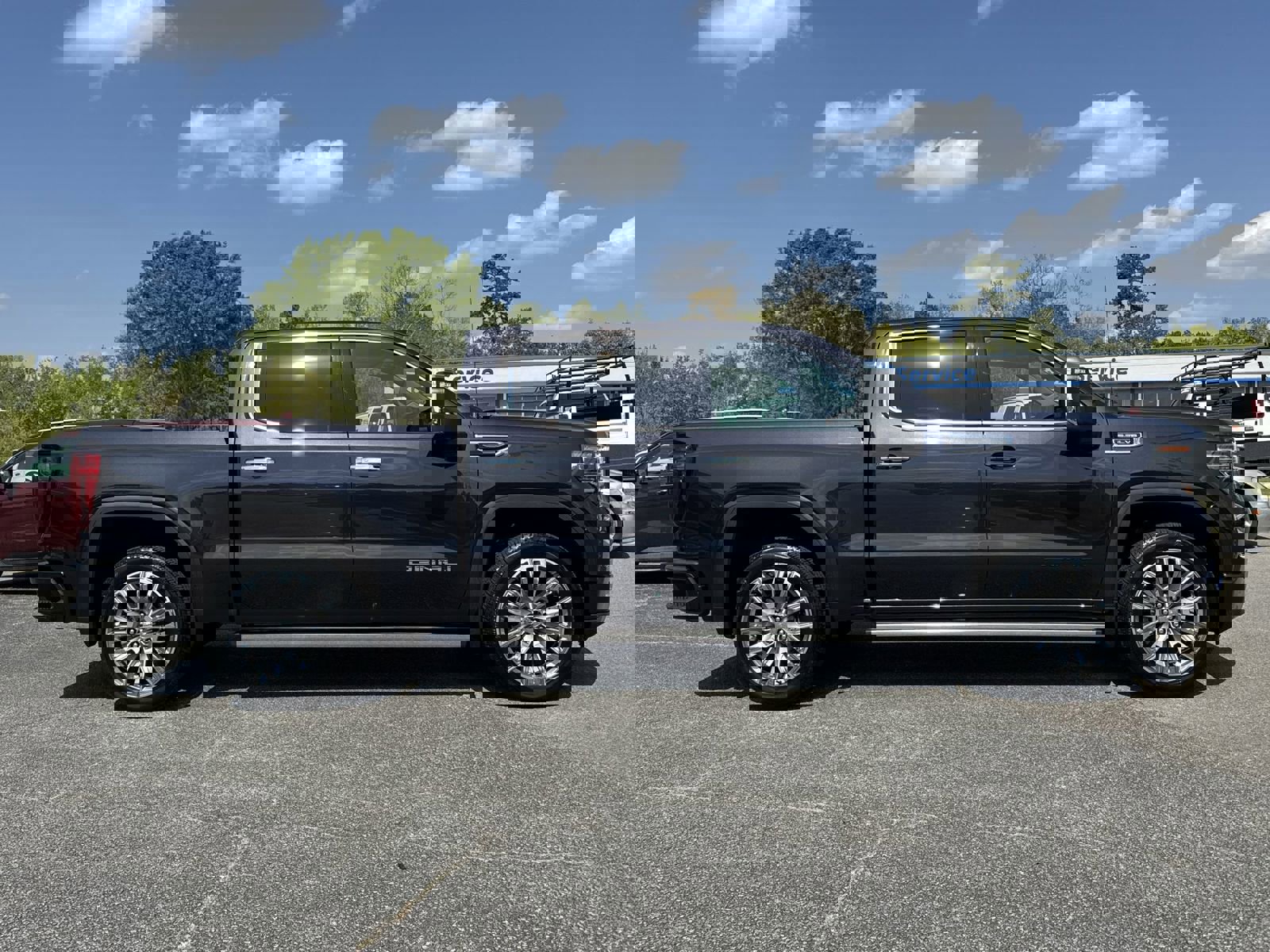 Certified 2025 GMC Sierra 1500 Denali w/ Denali Reserve Package image 11