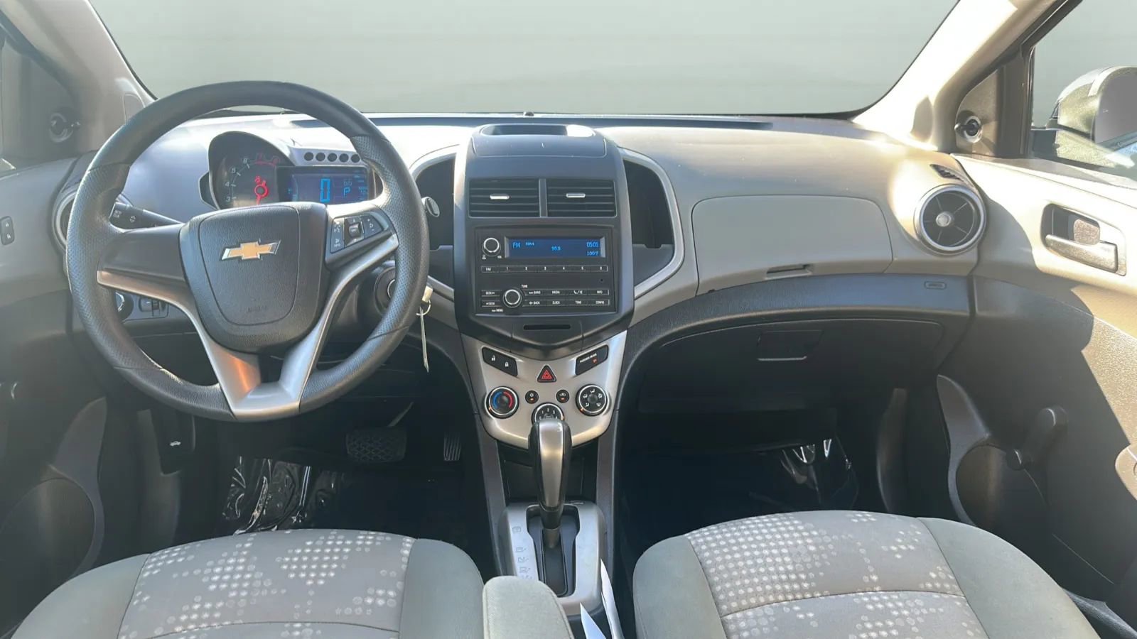 Used 2016 Chevrolet Sonic LS FWD image 43