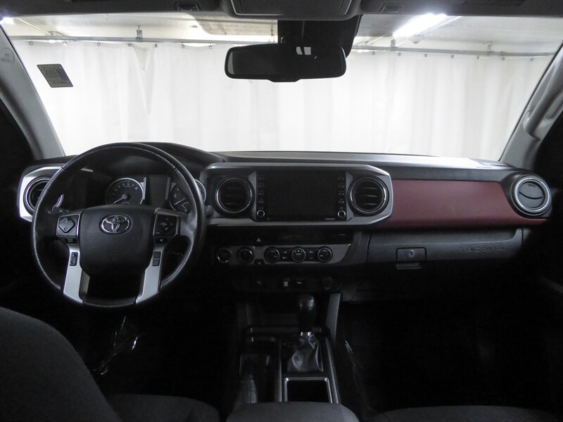 Used 2023 Toyota Tacoma SR5 AWD/4WD image 7