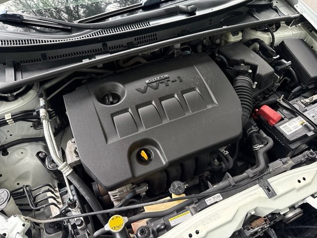 Used 2015 Toyota Corolla S FWD image 39