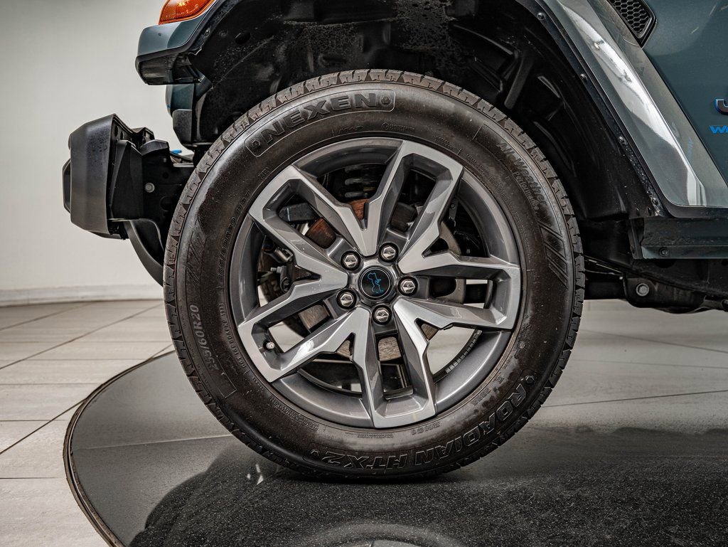 Used 2024 Jeep Wrangler Unlimited image 13