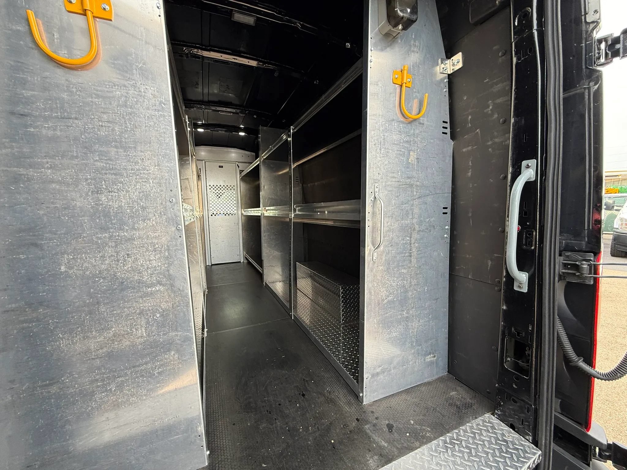 Used 2022 Ford Transit 250 148 High Roof Extended w/ Load Area Protection Package RWD image 17
