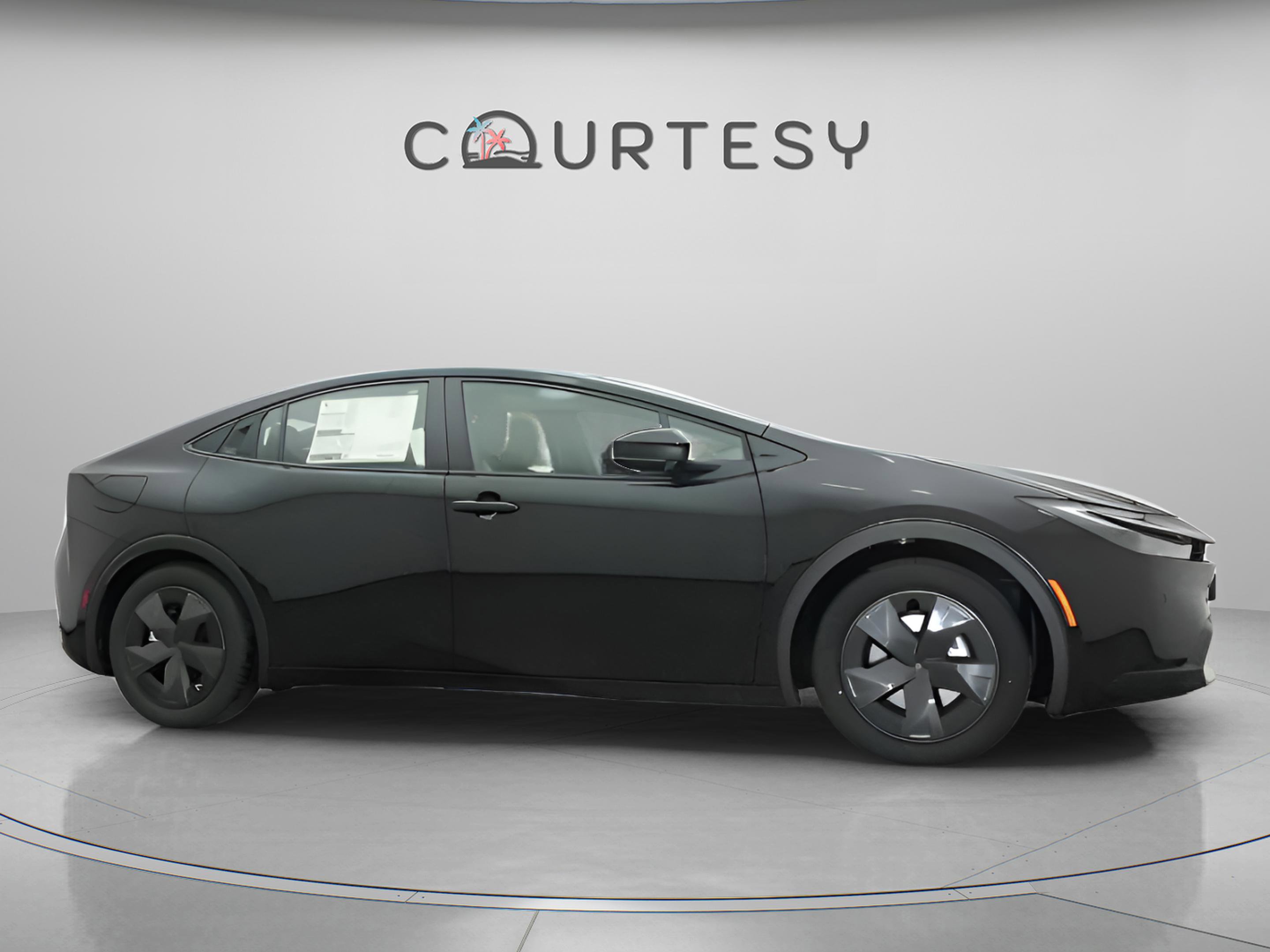 New 2025 Toyota Prius Plug-In Hybrid image 24