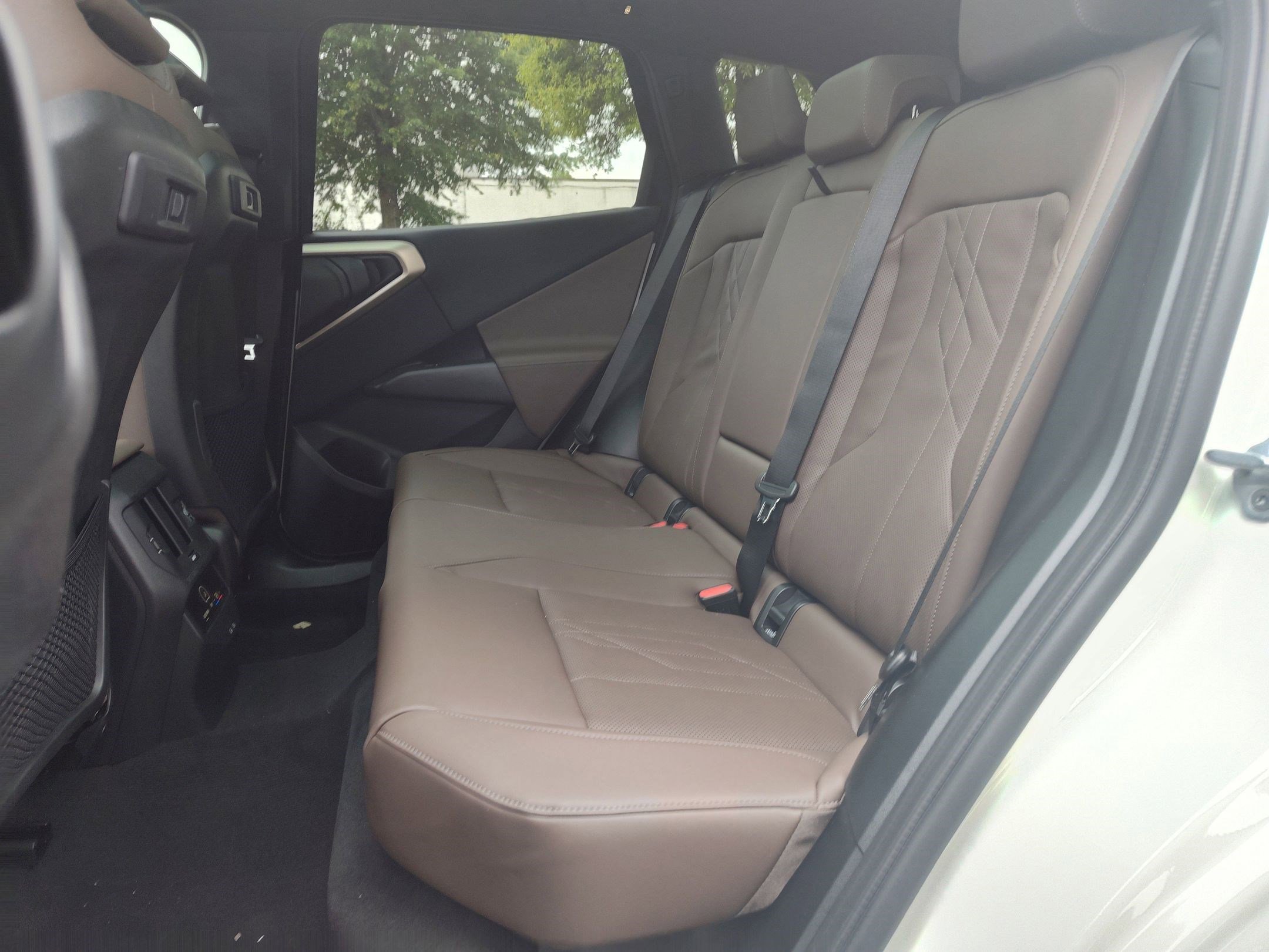 Used 2025 BMW X3 xDrive30i w/ Convenience Package image 28