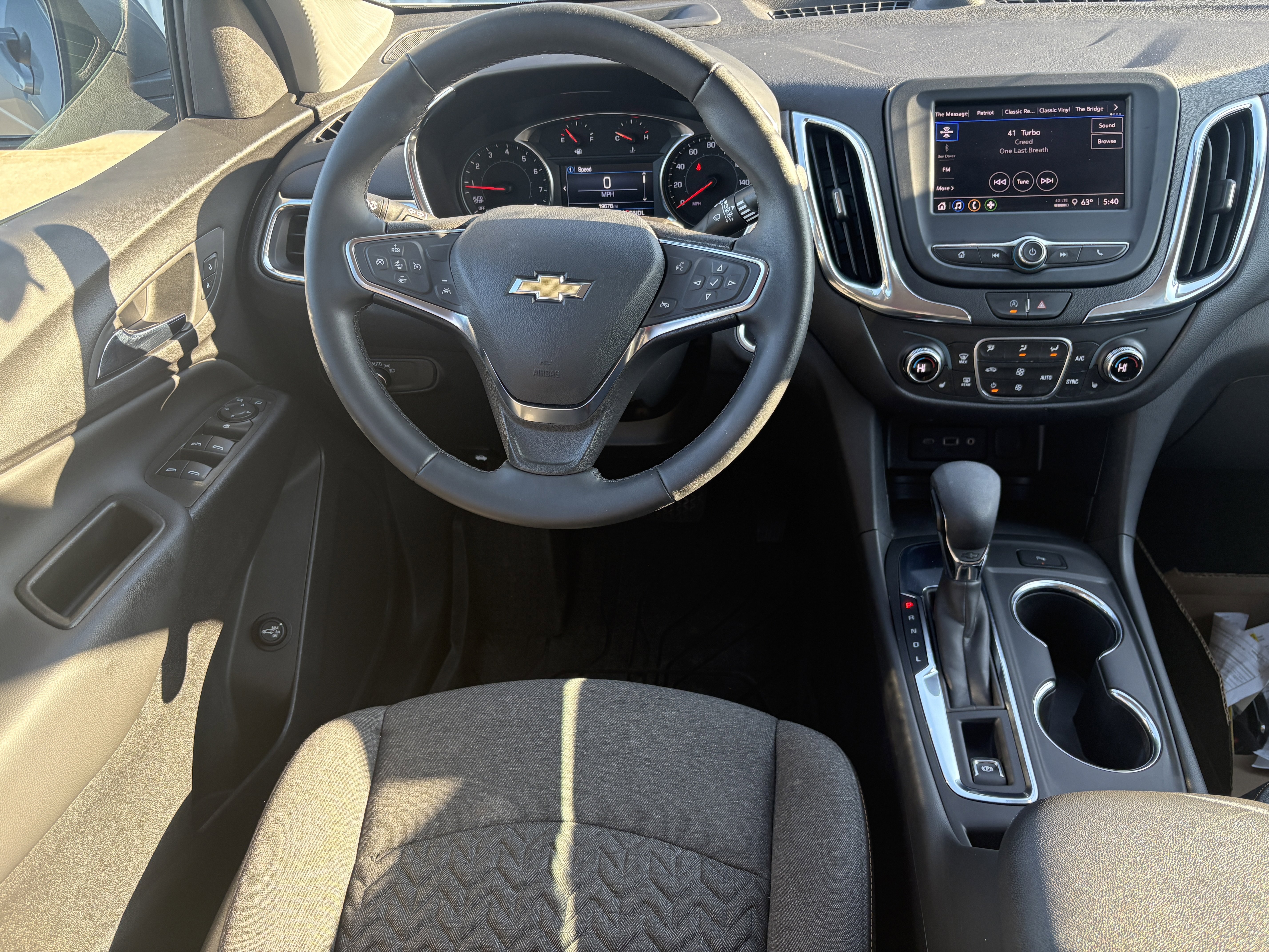 Used 2024 Chevrolet Equinox LT w/ LPO, Floor Liner Package image 6