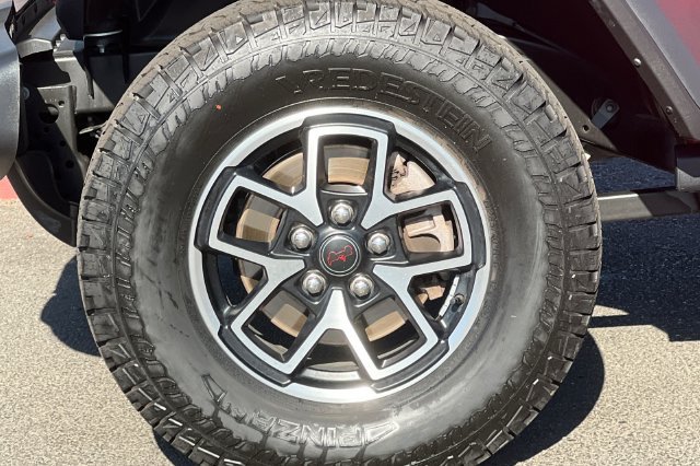 Used 2025 Jeep Wrangler Unlimited Rubicon AWD/4WD image 32