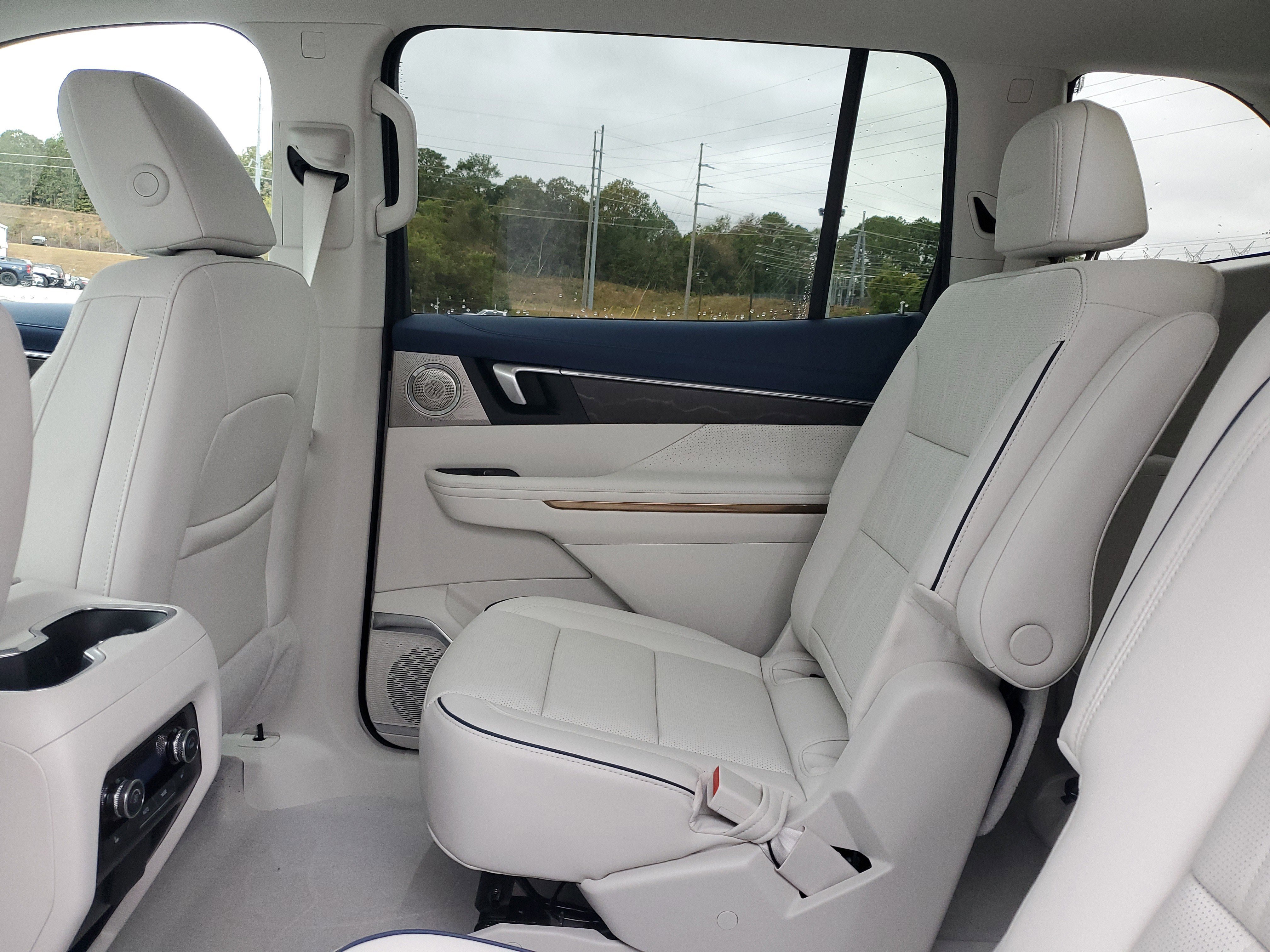 New 2026 Buick Enclave Avenir w/ Super Cruise Package image 8