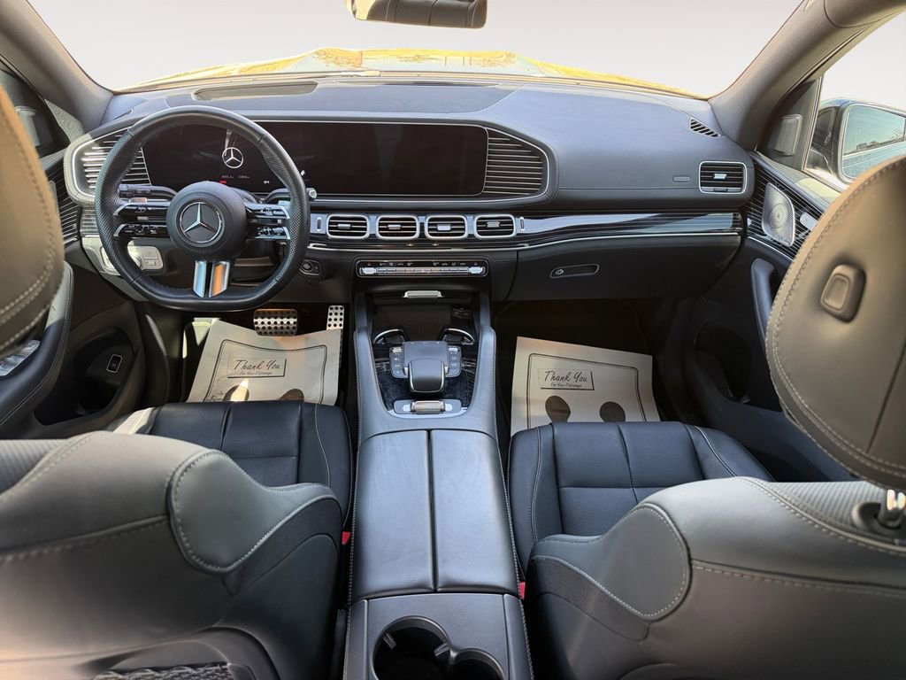 Used 2024 Mercedes-Benz GLS 580 4MATIC image 21