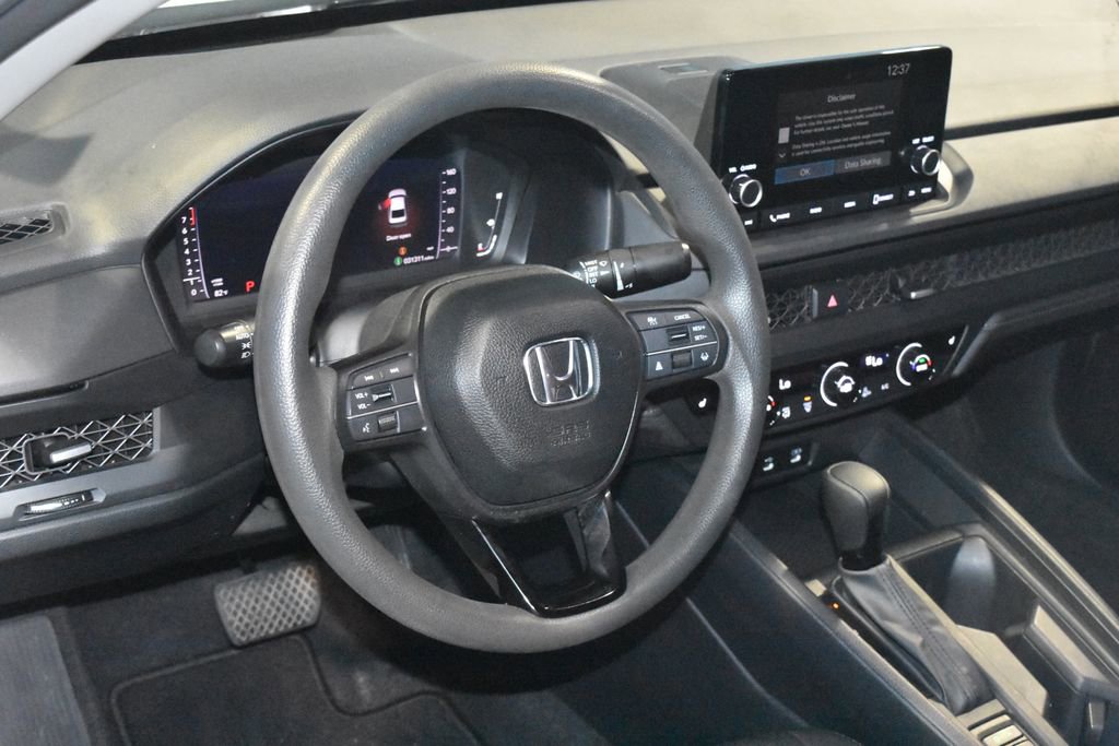 Used 2023 Honda Accord EX image 2