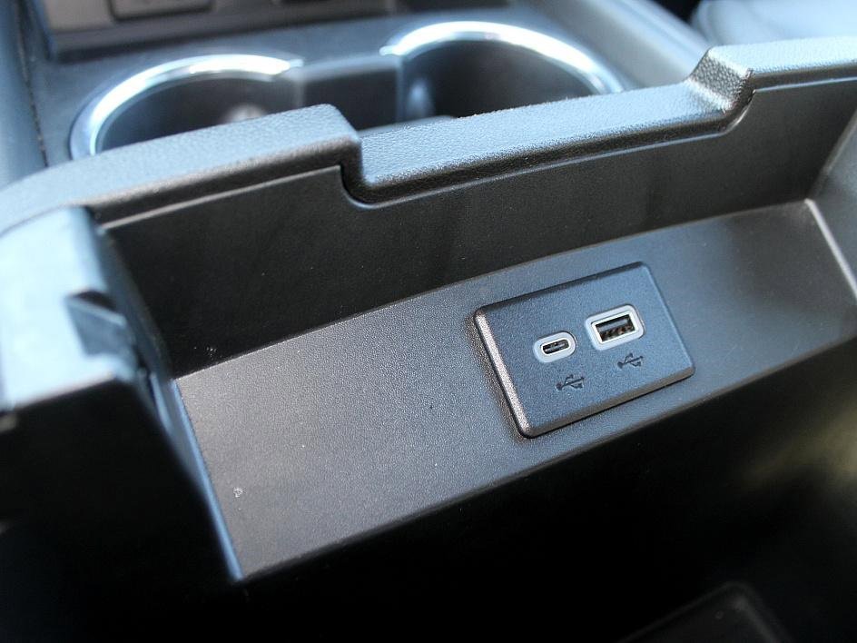 Used 2023 Chevrolet Tahoe LT image 22