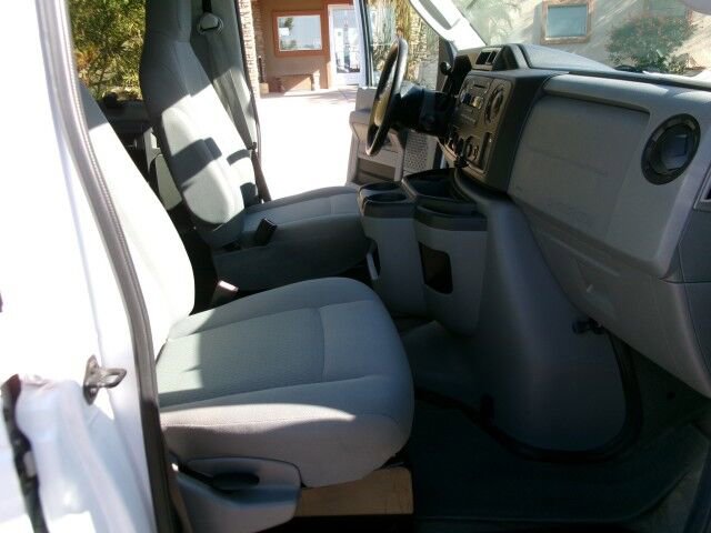 Used 2013 Ford E-350 and Econoline 350 XLT RWD image 15