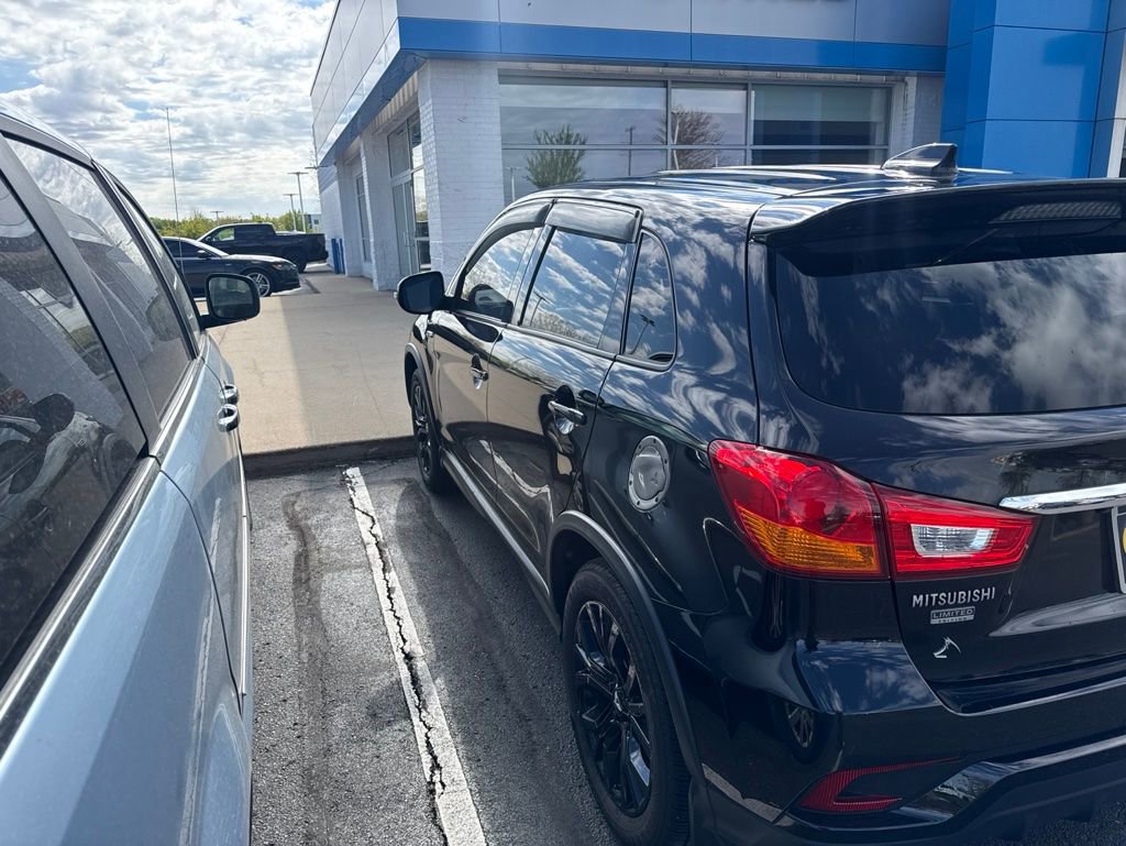 Used 2018 Mitsubishi Outlander Sport LE AWD/4WD image 7