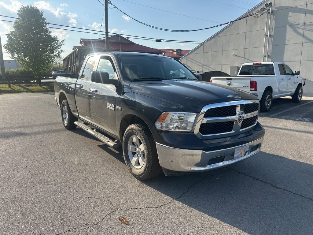 Used 2017 RAM 1500 Classic SLT AWD/4WD image 3
