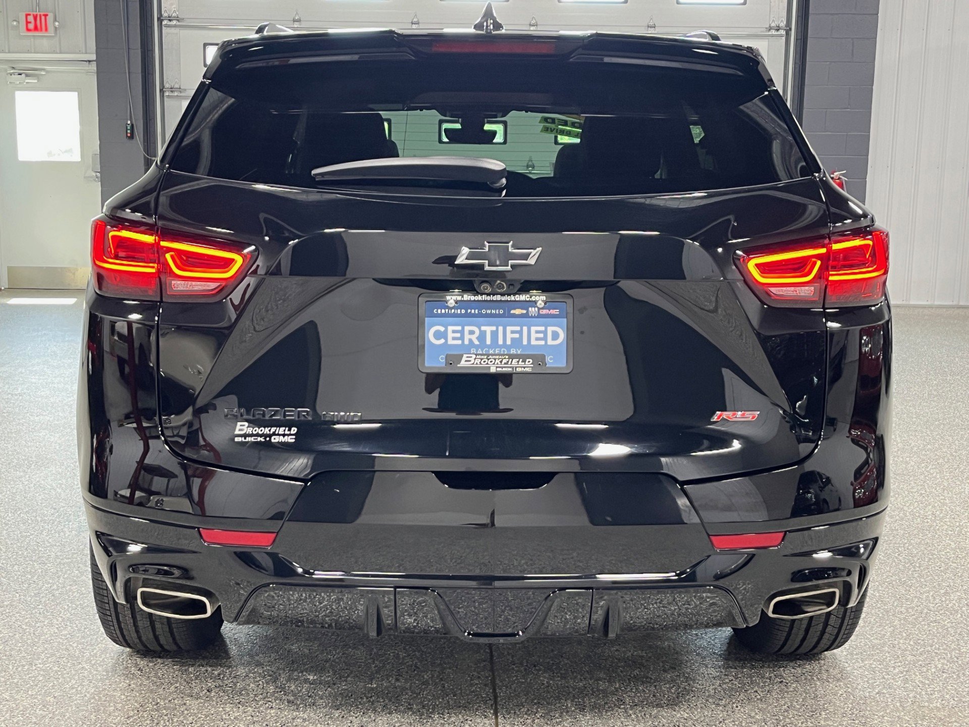 Certified 2023 Chevrolet Blazer RS w/ Driver Confidence II Package image 4