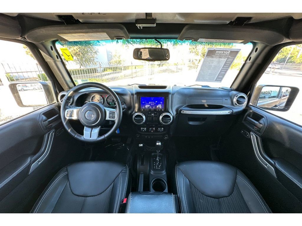 Used 2015 Jeep Wrangler Sport image 15