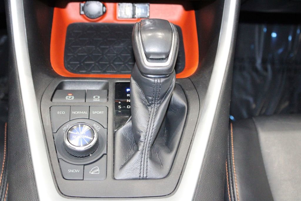 Used 2022 Toyota RAV4 Adventure image 38