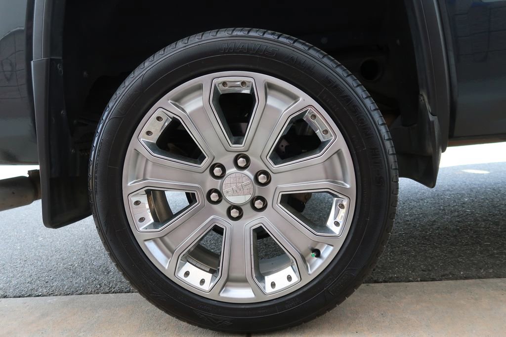 Certified 2018 GMC Sierra 1500 Denali w/ Denali Ultimate Package image 40