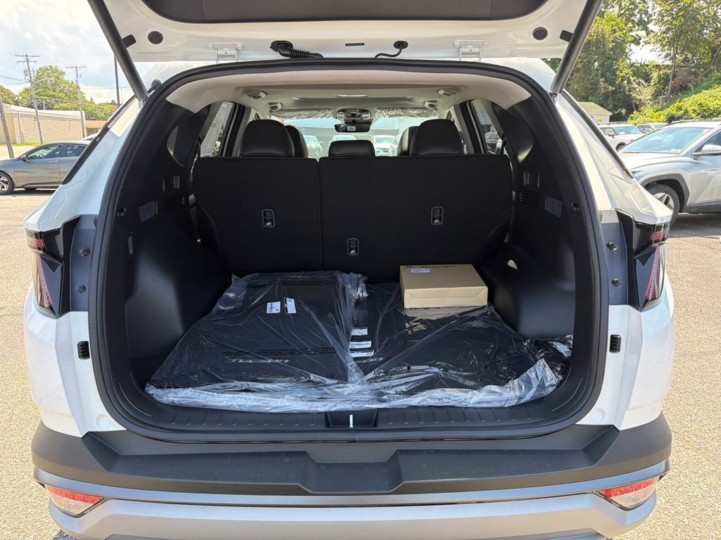 New 2026 Hyundai Tucson SEL AWD/4WD image 11