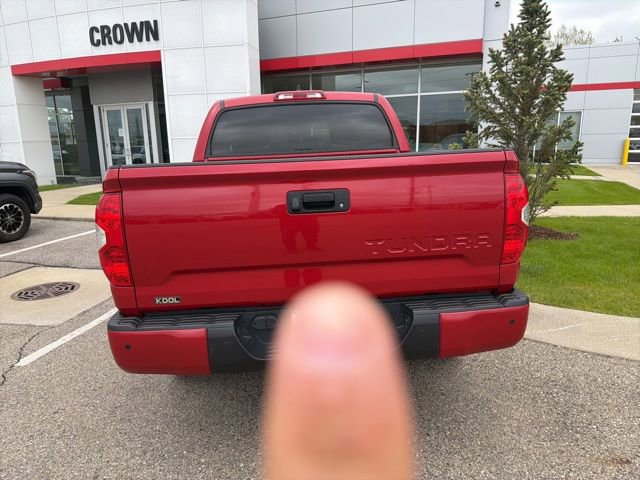 Used 2020 Toyota Tundra Limited w/ Limited Premium Package AWD/4WD image 8