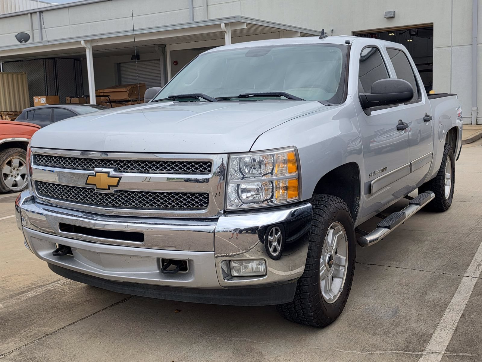Used 2013 Chevrolet Silverado 1500 LT w/ All-Star Edition AWD/4WD image 9